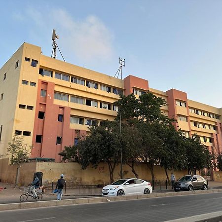 Appartement Spacieux Chez Keur Matou - F2 Dakar Ngoại thất bức ảnh